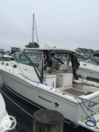 Slide: The Image of Wellcraft 330 Coastal 2004 - 5