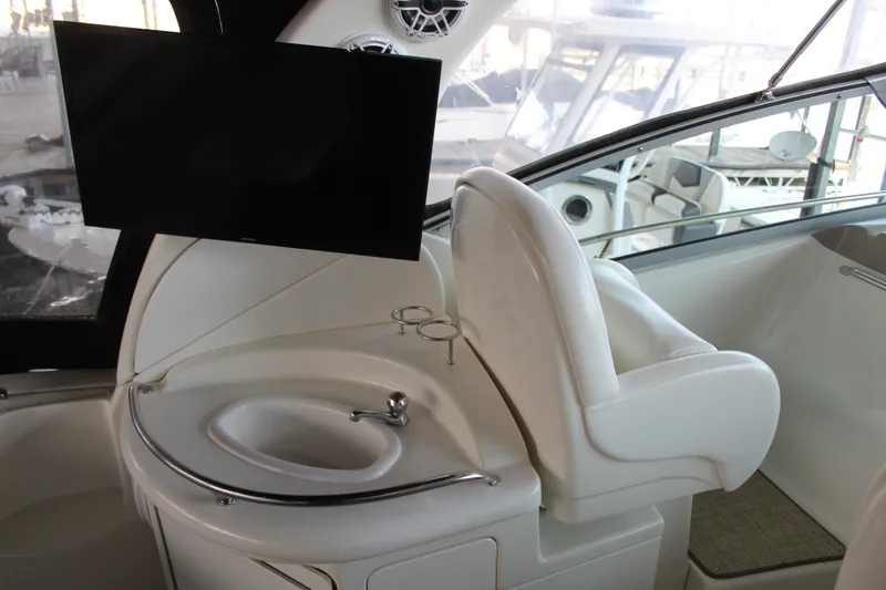 Slide: The Image of Sea Ray 340 Sundancer 2006 - 9