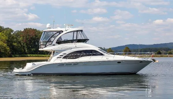 Slide: The Image of Sea Ray 500 Sedan Bridge 2005 - 0