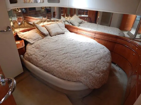 Slide: The Image of Sea Ray 540 Sundancer 2000 - 4