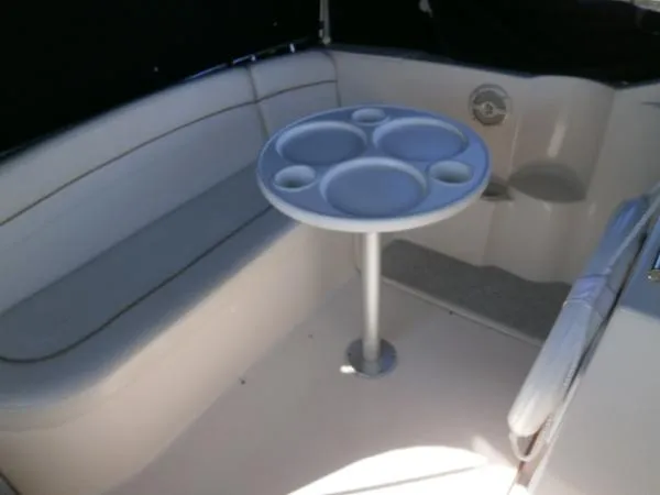 Slide: The Image of Rinker Fiesta Vee 270 2004 - 10