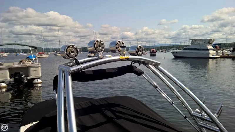 Slide: The Image of Bayliner 185 BR 2012 - 6