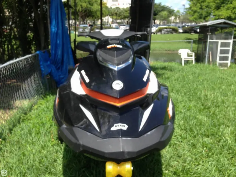 Slide: The Image of Sea-Doo GTI SE 130 2014 - 6