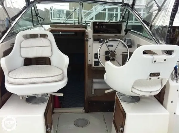 Slide: The Image of Grady-White 24 Offshore 1989 - 3