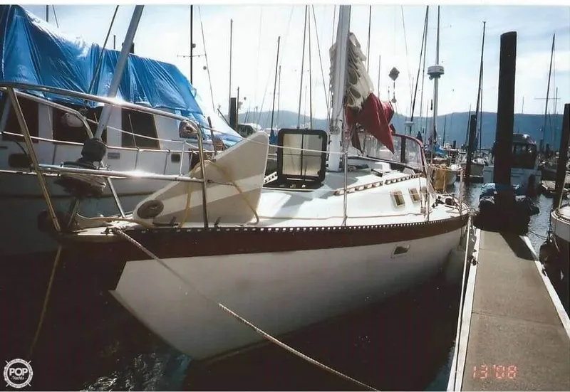 Slide: The Image of Lancer Boats 36 1981 - 1