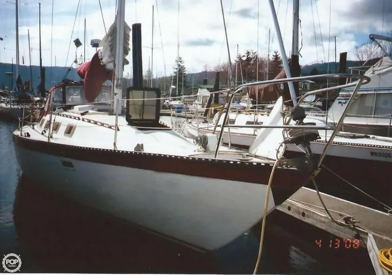 Slide: The Image of Lancer Boats 36 1981 - 7