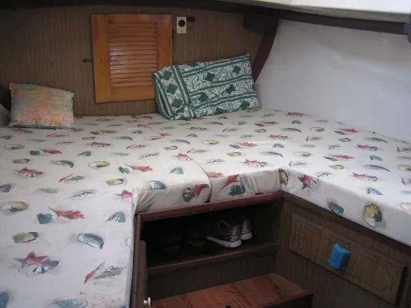 Slide: The Image of Gulfstar 41 CC Ketch 1973 - 10