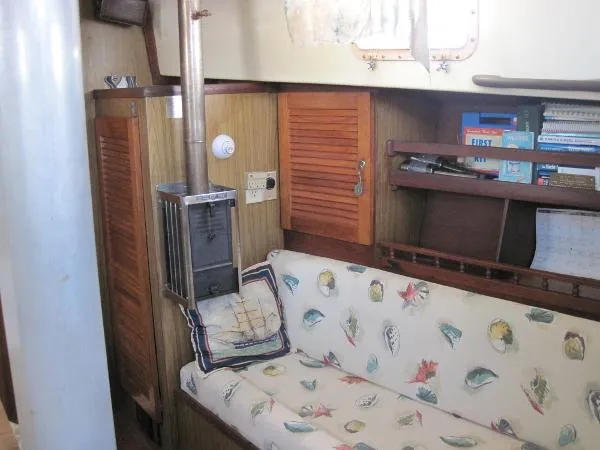 Slide: The Image of Gulfstar 41 CC Ketch 1973 - 4