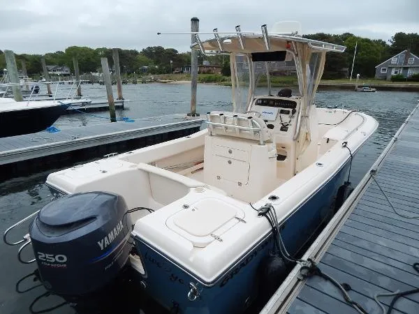 Slide: The Image of Grady-White 230 FISHERMAN 2010 - 1