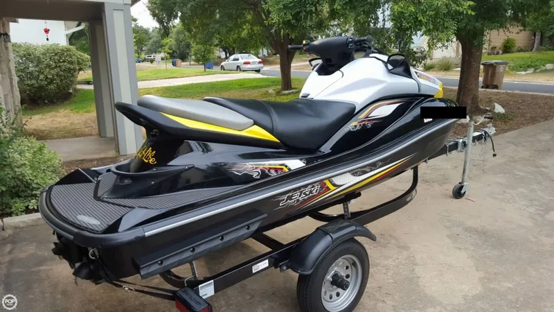 Slide: The Image of Kawasaki Jet Ski Ultra 300LX 2013 - 5