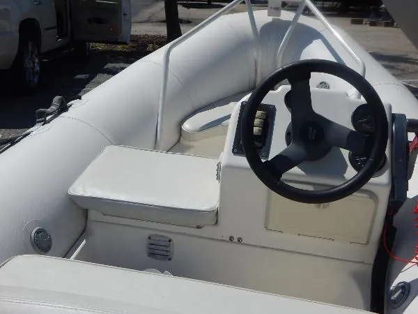 Slide: The Image of Zodiac RIB Yachtline 2 Deluxe 340 2001 - 5