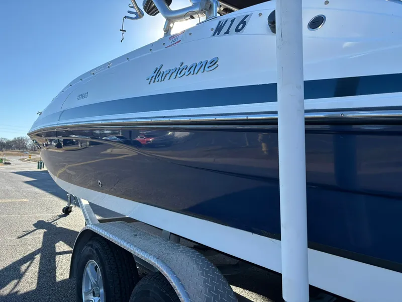 Slide: The Image of Hurricane 188 SS 2018 - 25