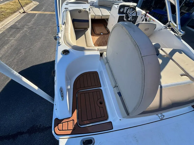 Slide: The Image of Hurricane 188 SS 2018 - 27