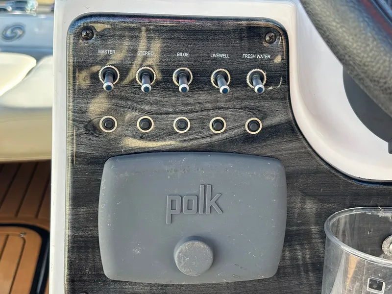 Slide: The Image of Hurricane 188 SS 2018 - 28