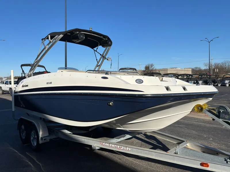 Slide: The Image of Hurricane 188 SS 2018 - 5