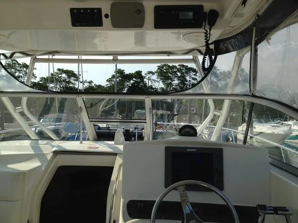 Slide: The Image of Boston Whaler 305 Conquest 2006 - 4