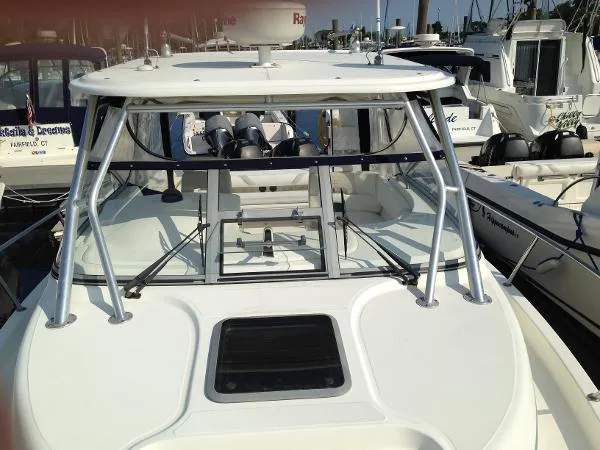 Slide: The Image of Boston Whaler 305 Conquest 2006 - 9