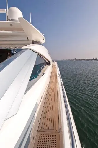 Slide: The Image of Sunseeker Predator 2003 - 9