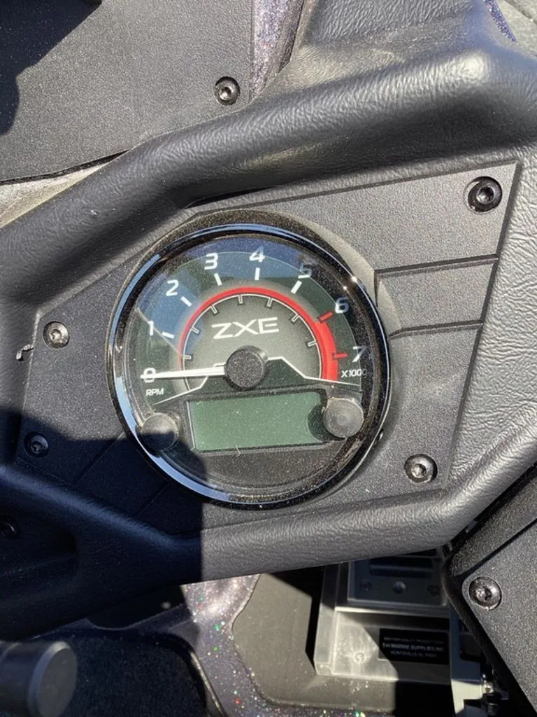 Slide: The Image of Skeeter ZXE21 2026 - 31