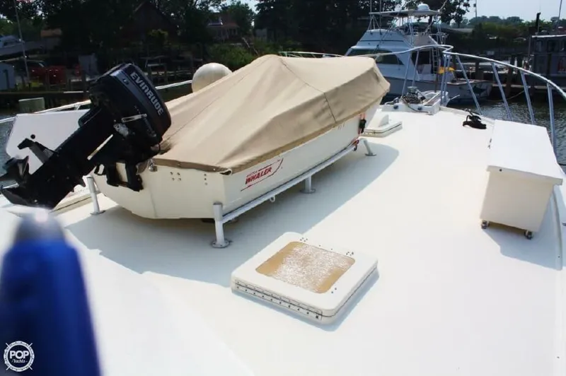 Slide: The Image of Hatteras 55 Convertible 1982 - 11