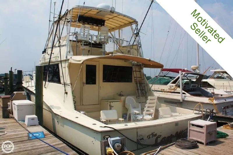 Slide: The Image of Hatteras 55 Convertible 1982 - 2