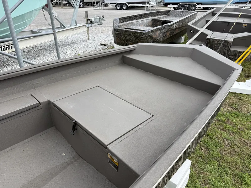 Slide: The Image of Reaper Boats 656 2026 - 2