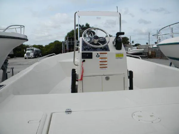 Slide: The Image of Starcraft Marine 170 Bay 2015 - 5
