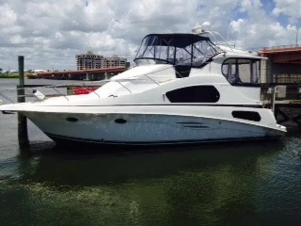 Slide: The Image of Silverton 39 Aft Cabin Motor Yacht 2004 - 1