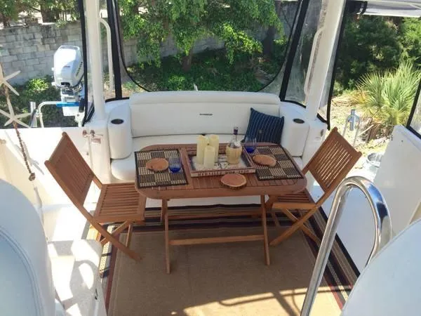 Slide: The Image of Silverton 39 Aft Cabin Motor Yacht 2004 - 9