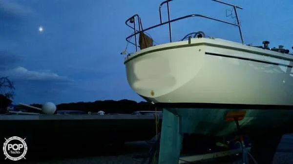 Slide: The Image of Catalina 30 Tall Rig 1982 - 7
