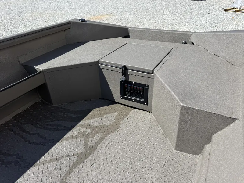 Slide: The Image of Reaper Boats 550 2026 - 5