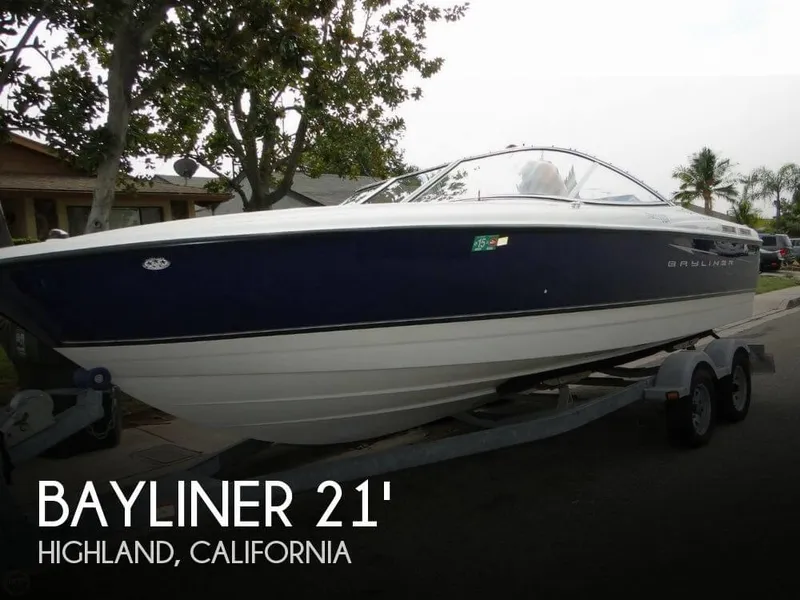 Slide: The Image of Bayliner 215 Discovery 2007 - 0
