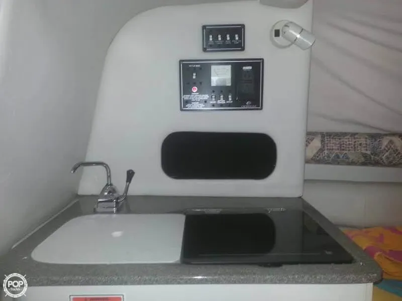 Slide: The Image of Crownline Boats 230 ccr 2000 - 7
