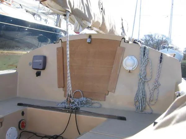 Slide: The Image of HUTCHINS COMPAC Sun Cat 2004 - 2