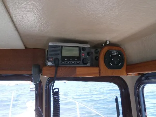 Slide: The Image of Ranger Tug R-21 EC 2014 - 4