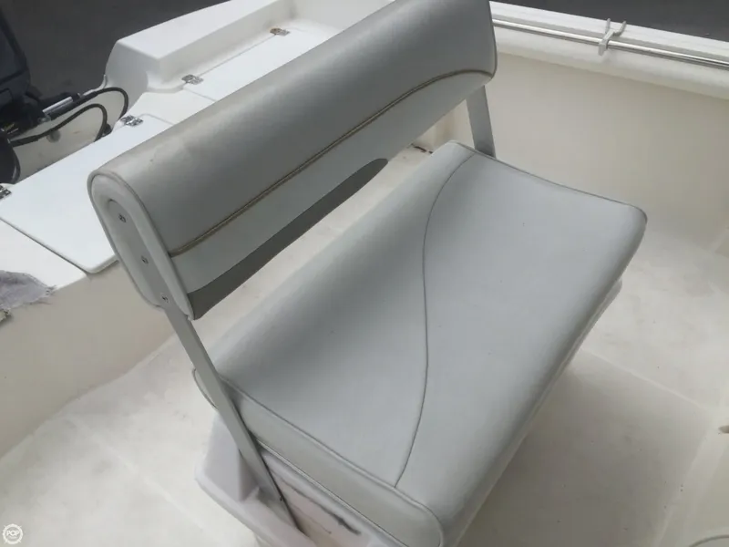 Slide: The Image of Aquasport Osprey 205 Bay 2005 - 6