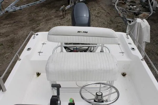 Slide: The Image of Sea Pro Bay Boat 2003 - 6
