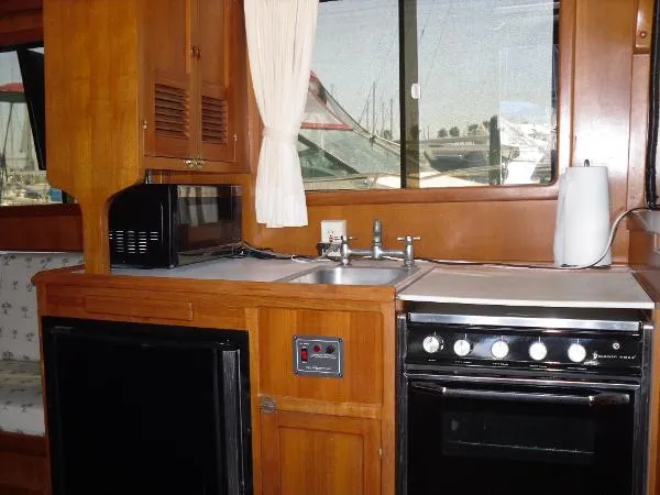 Slide: The Image of Fu Hwa (CHB) Aft-Cabin Trawler 1984 - 3
