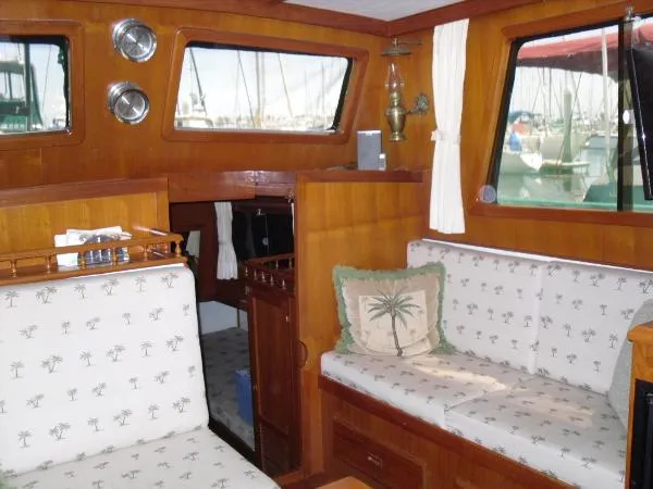 Slide: The Image of Fu Hwa (CHB) Aft-Cabin Trawler 1984 - 5