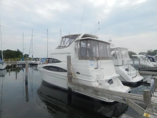 Slide: The Image of Carver Yachts 366 Motor Yacht 2004 - 0