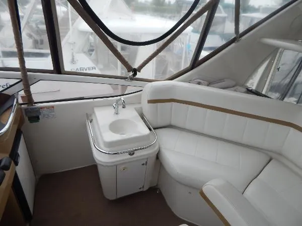 Slide: The Image of Carver Yachts 366 Motor Yacht 2004 - 9