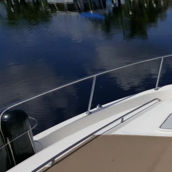 Slide: The Image of Sea Ray 460 Sundancer 2001 - 11