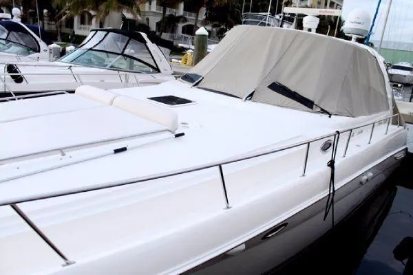 Slide: The Image of Sea Ray 460 Sundancer 2001 - 4