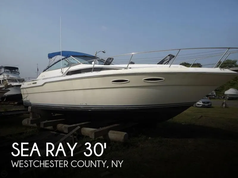 Slide: The Image of Sea Ray 300 Express Cruiser 1986 - 0