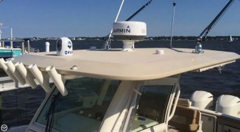 Slide: The Image of Scout 320 LXF 2013 - 4