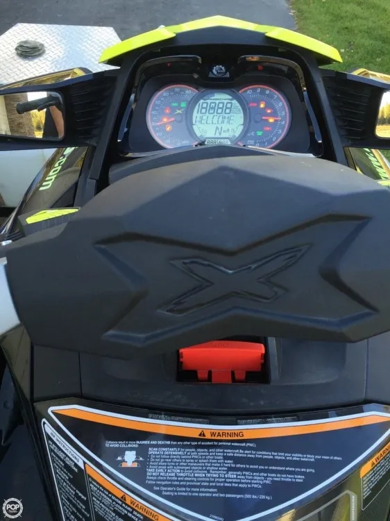 Slide: The Image of Sea-Doo RXT-X aS 260 and RXP-X 260 2013 - 5