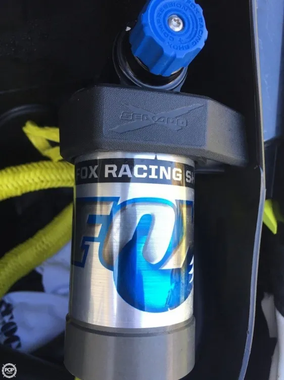 Slide: The Image of Sea-Doo RXT-X aS 260 and RXP-X 260 2013 - 6