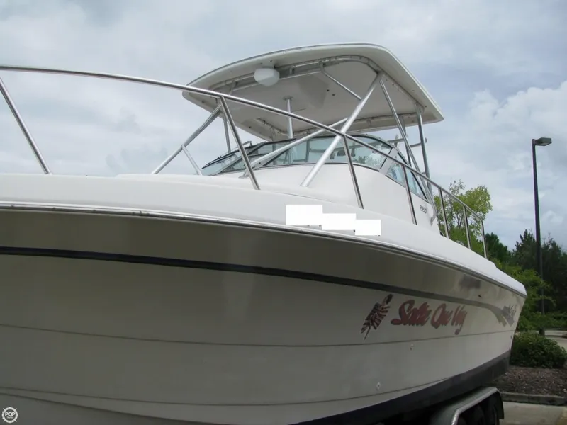 Slide: The Image of Pro-Line 2950 Mid Cabin 1997 - 6