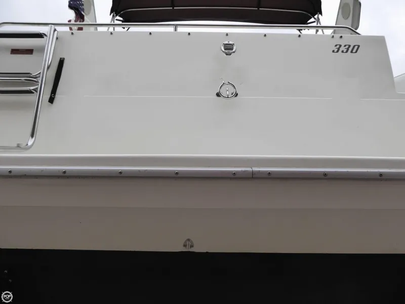Slide: The Image of Sea Ray 330 Sundancer 1992 - 10