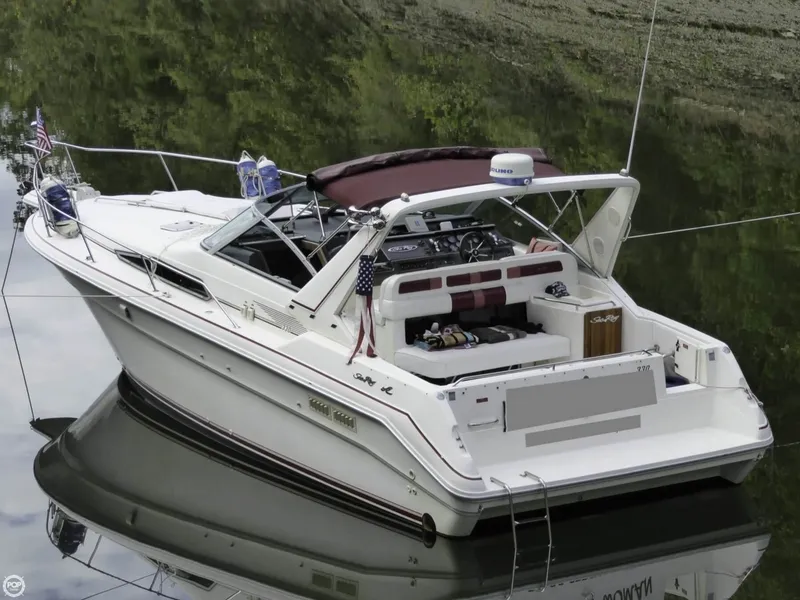 Slide: The Image of Sea Ray 330 Sundancer 1992 - 4
